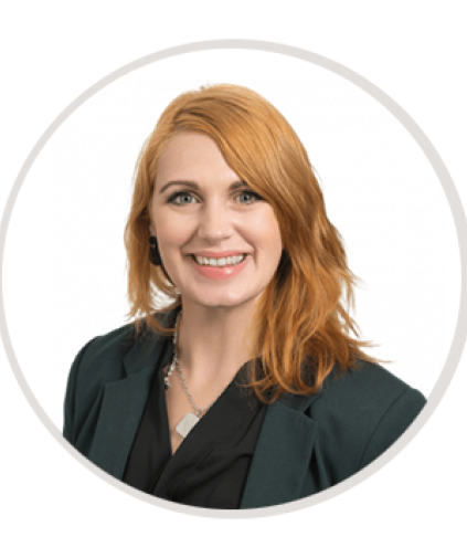 kelly mcnamara adviser profile image for website